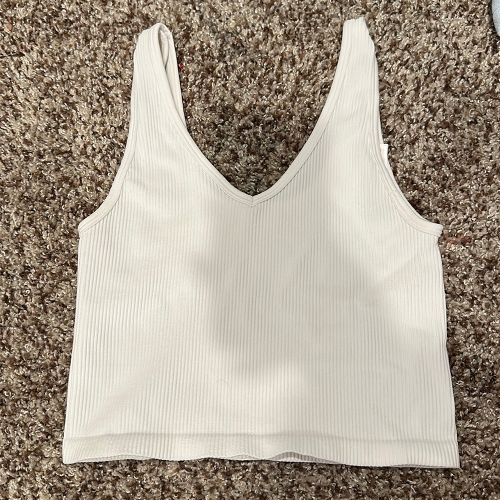 White ribbed tank top